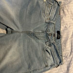 NWT True Religion Billie Straight Jean Light Wash Mid Rise Straight 28